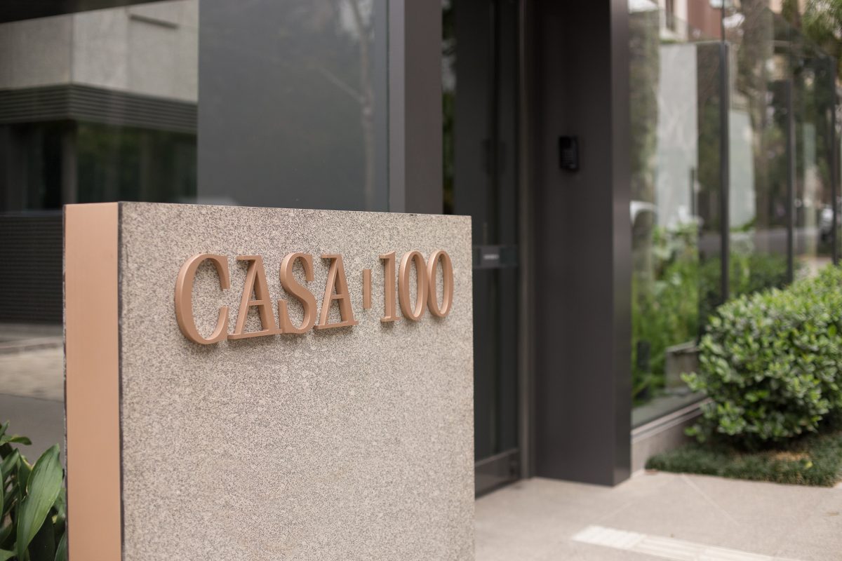 Casa 100